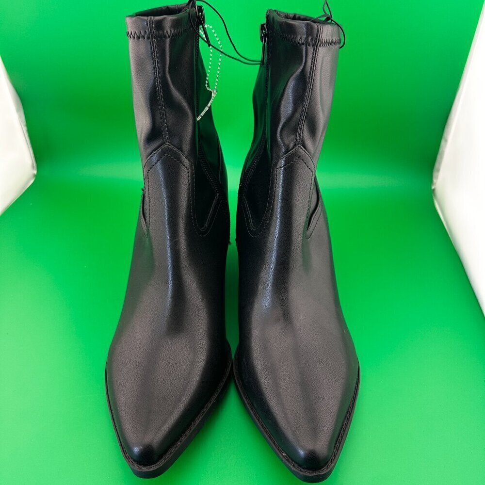 NWOT INDIGO BLACK WESTERN ANKLE WOMEN'S BOOT, INNER ZIP & STACKED HEEL 10 M